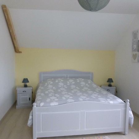Villa Les Hirondelles de la Baie à Vains Extérieur photo